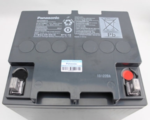 松下蓄電池 LC-P1242