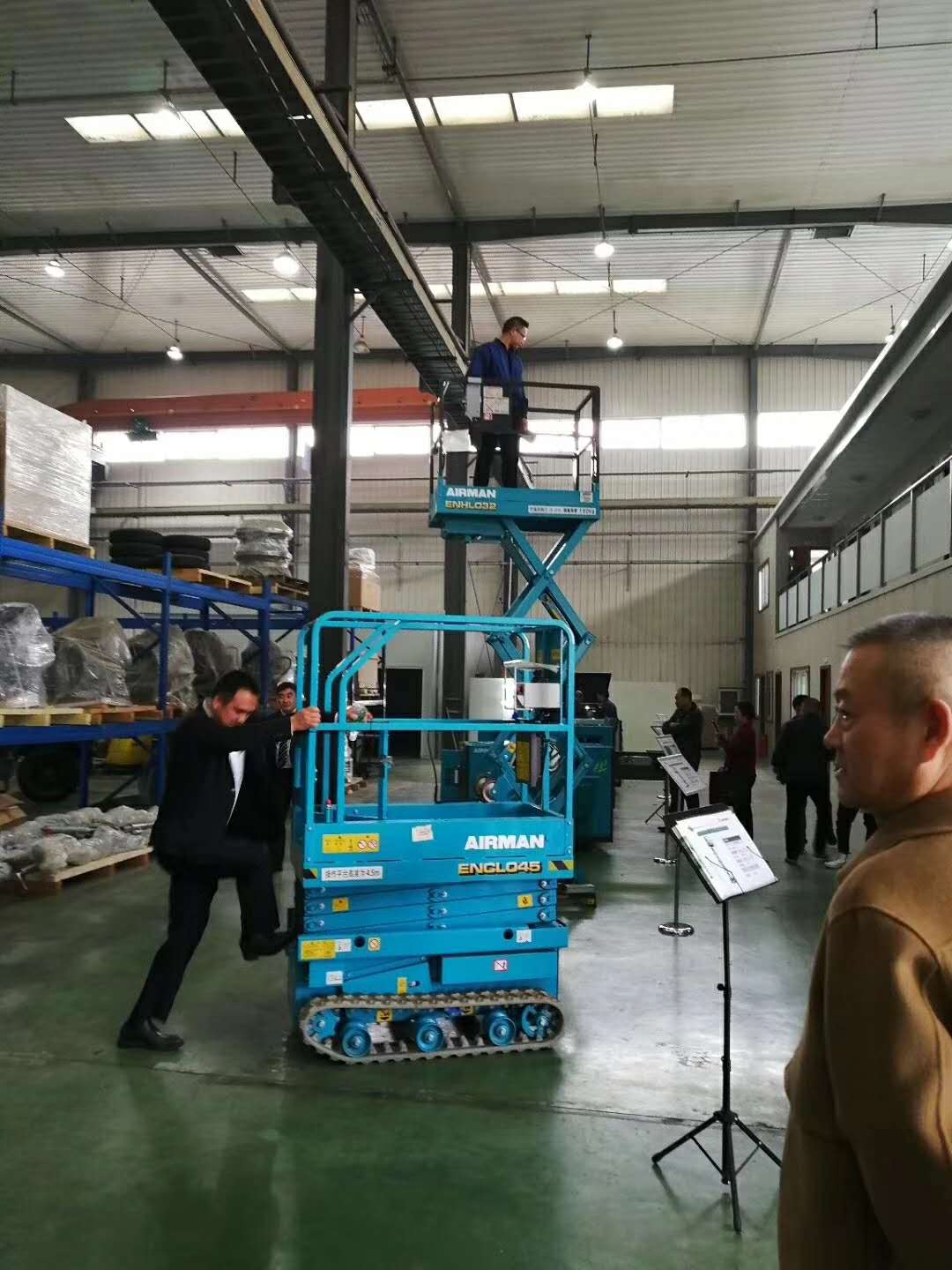 日本AIRMAN原裝進口高空作業(yè)車