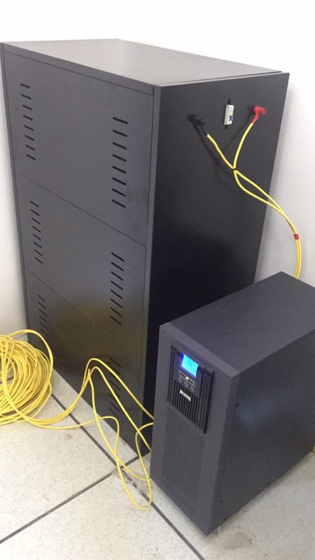 中標陜西某單位---計算機中心機房及網(wǎng)絡監(jiān)控機房UPS后備電源